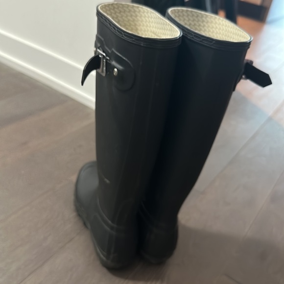 Black Hunter Rain Boots - Picture 4 of 4